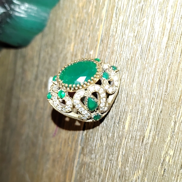 Mew Emerald Turkish Ring SIZE 8 - Picture 2 of 8
